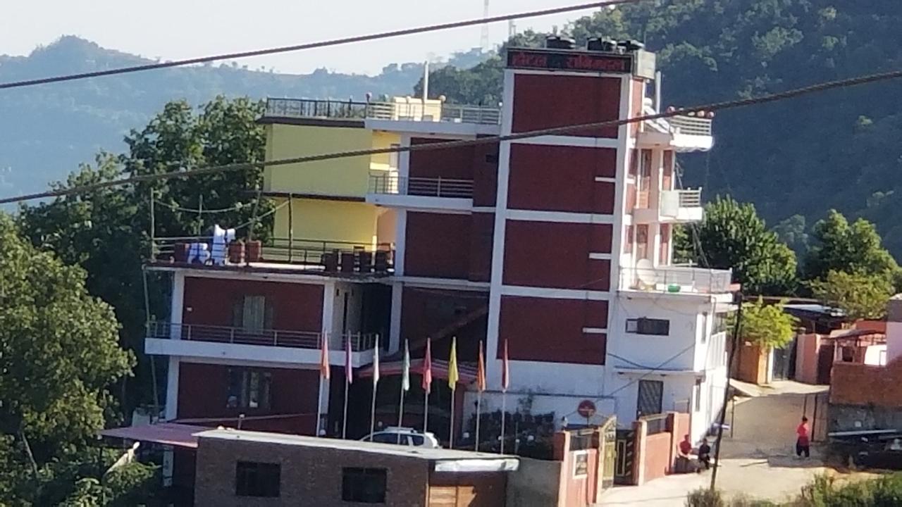 Hotel The Ranimahal Tānsen Buitenkant foto